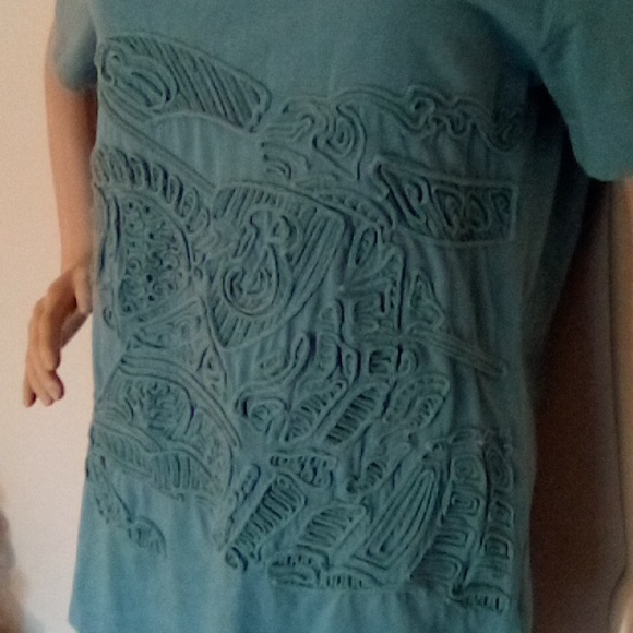 Authentic Burberry Knight detailed top - Picture 6 of 12